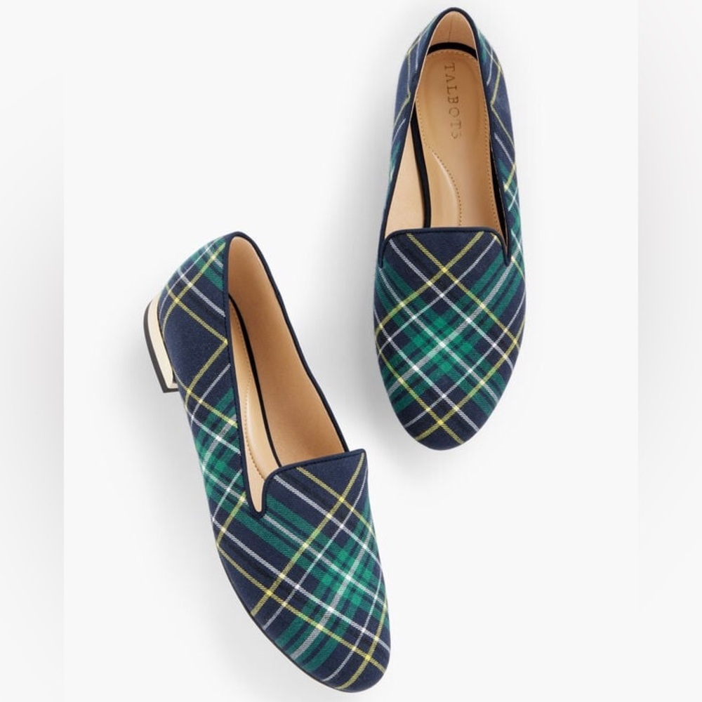 Talbots Ryan Nappa Size 7.5 navy blue and‎ green Cabin Plaid tartan loafers.